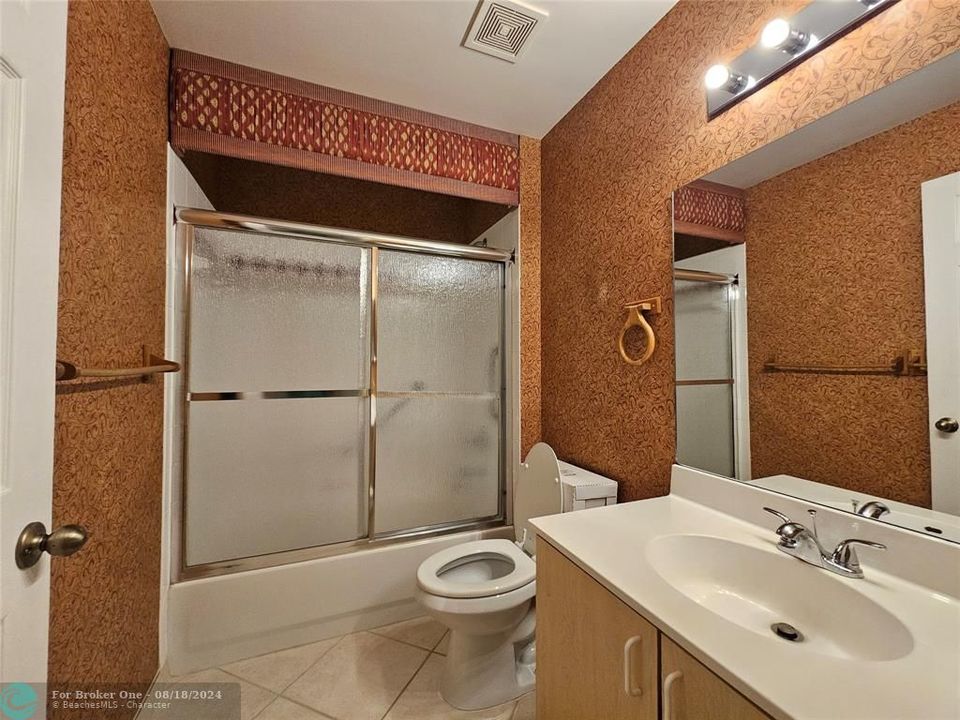 В аренду: $4,950 (4 спален, 3 ванн, 2414 Квадратных фут)