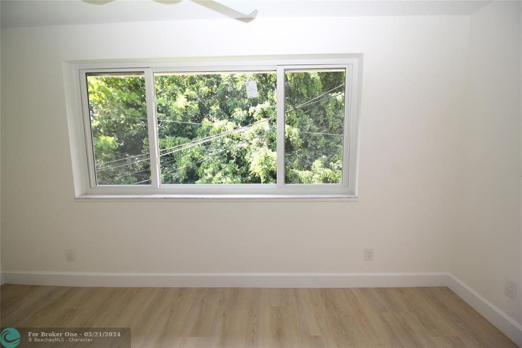 For Sale: $2,900 (2 beds, 2 baths, 1400 Square Feet)