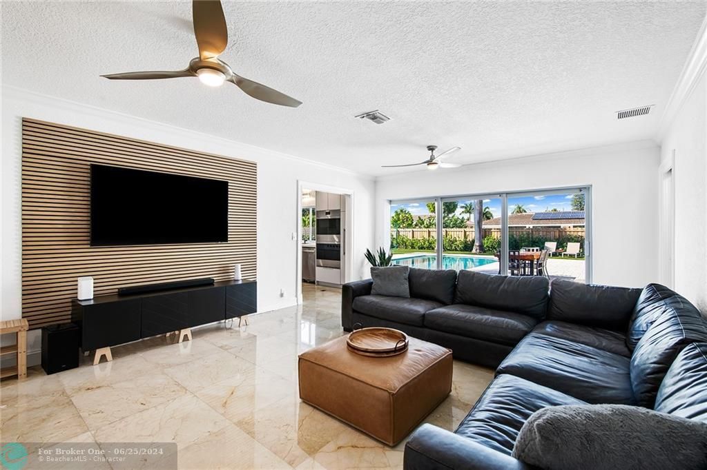 Active With Contract: $8,250 (3 beds, 2 baths, 2031 Square Feet)