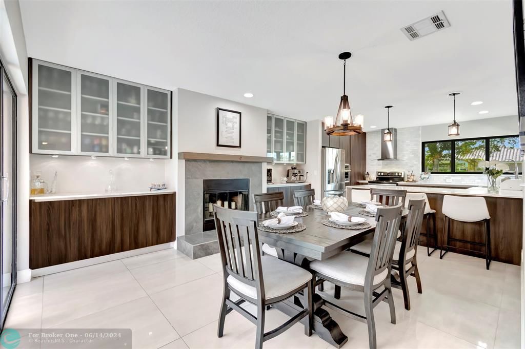 Active With Contract: $725,500 (4 beds, 2 baths, 2000 Square Feet)