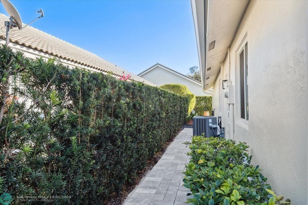 Recently Sold: $610,000 (3 beds, 2 baths, 1664 Square Feet)