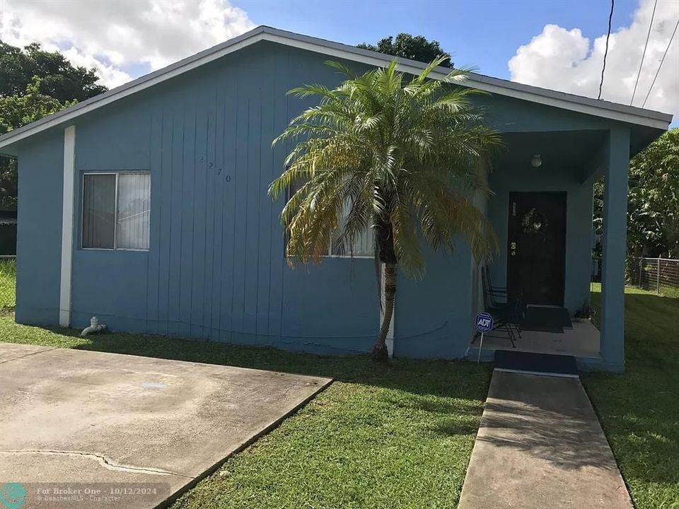 For Sale: $460,000 (3 beds, 2 baths, 1224 Square Feet)