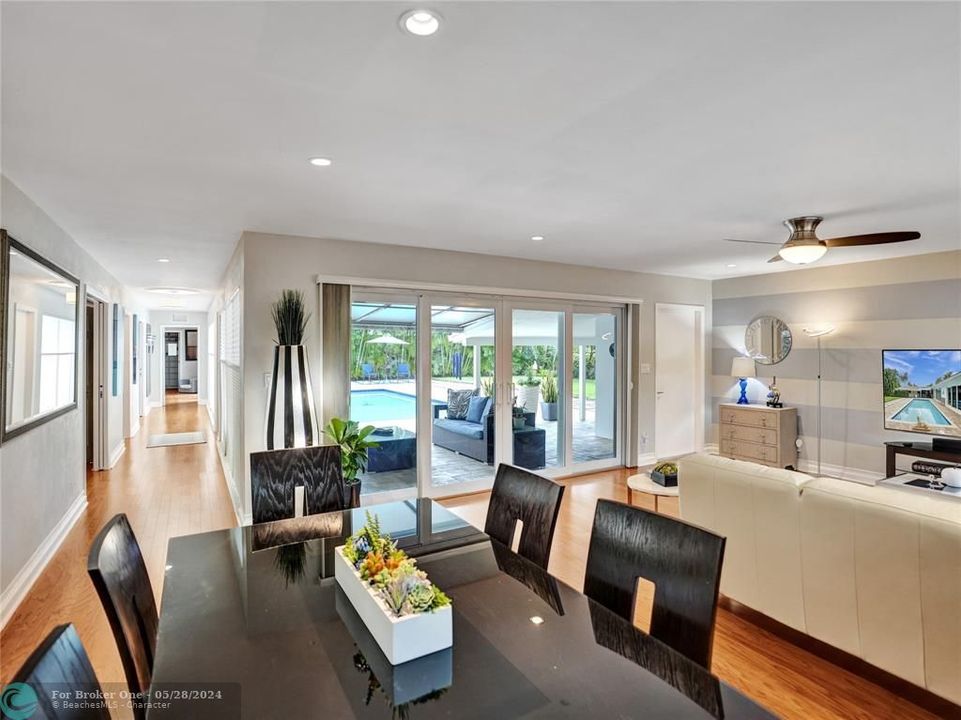 Active With Contract: $1,195,000 (3 beds, 2 baths, 1710 Square Feet)