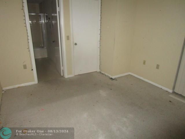 For Sale: $238,500 (2 beds, 2 baths, 1236 Square Feet)