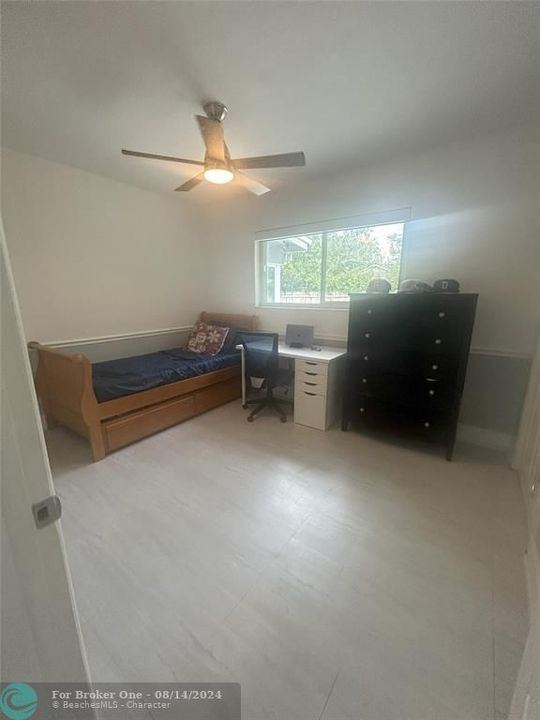 Recently Rented: $3,700 (3 beds, 2 baths, 1772 Square Feet)