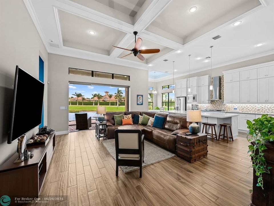 Active With Contract: $1,075,000 (4 beds, 3 baths, 3029 Square Feet)