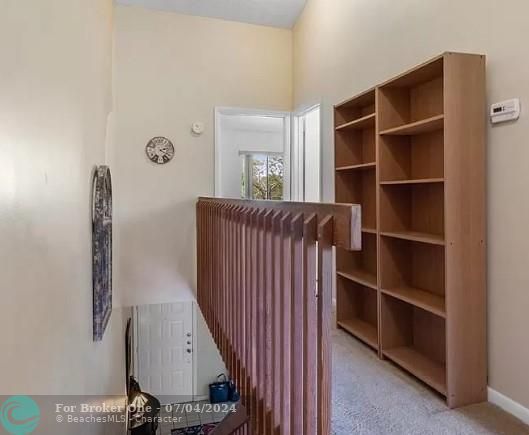 For Sale: $373,000 (2 beds, 2 baths, 1328 Square Feet)