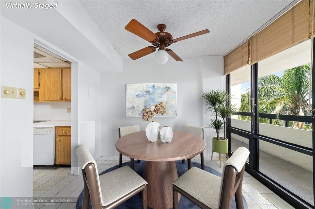 Active With Contract: $285,000 (2 beds, 2 baths, 1216 Square Feet)