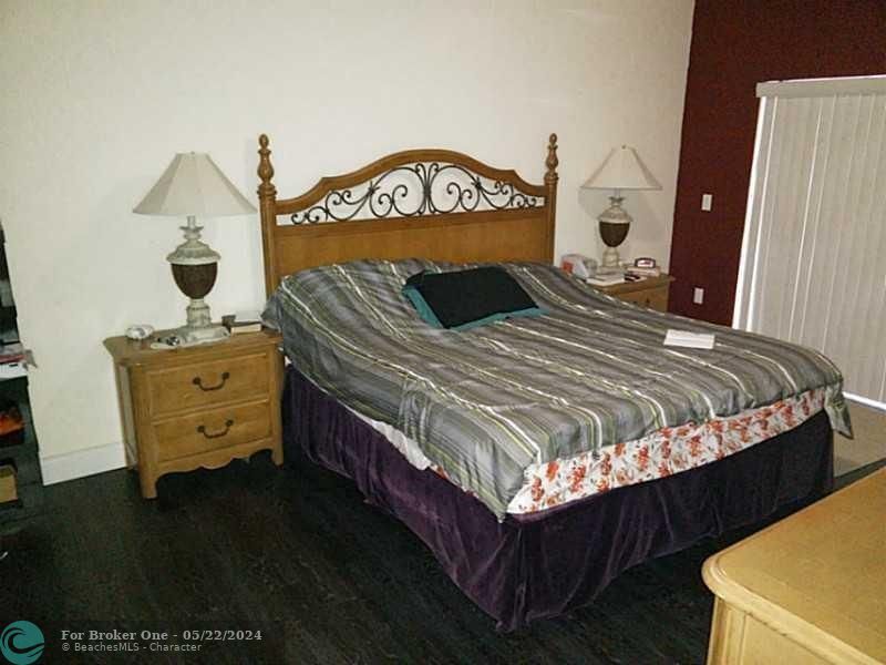 En Renta: $2,750 (3 camas, 2 baños, 1364 Pies cuadrados)