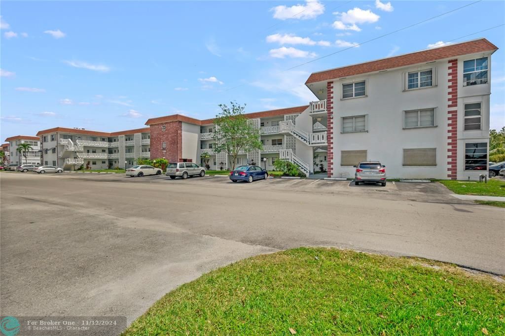 Active With Contract: $65,000 (1 beds, 1 baths, 730 Square Feet)