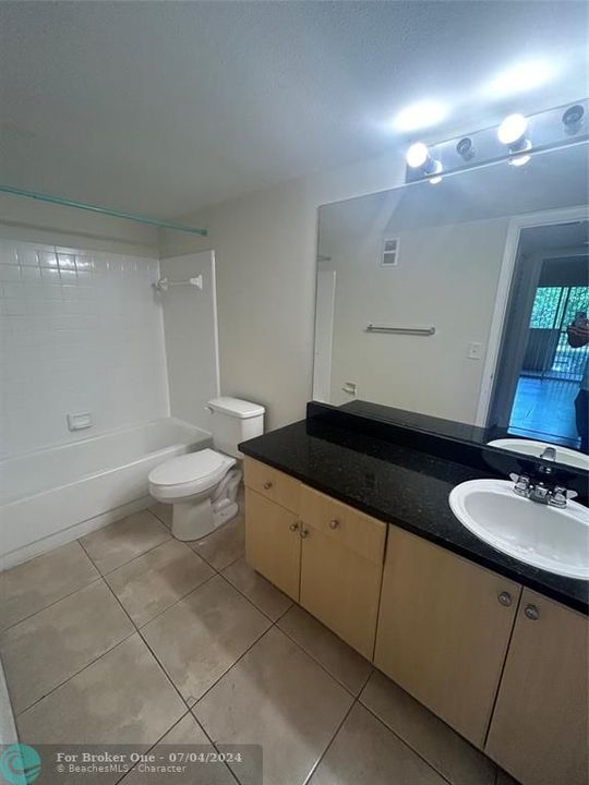 Недавно арендовано: $1,700 (2 спален, 2 ванн, 1033 Квадратных фут)