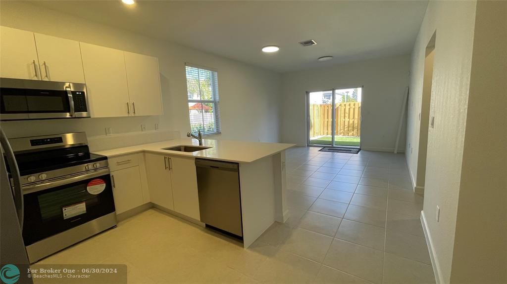 Active With Contract: $5,900 (4 beds, 3 baths, 0 Square Feet)