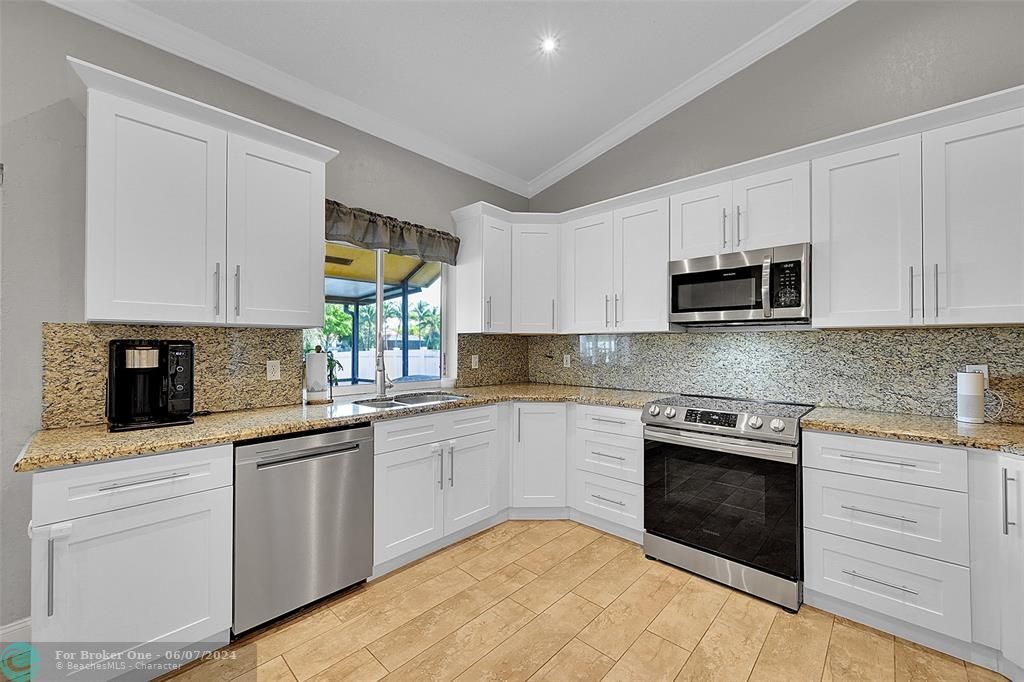 Active With Contract: $850,000 (4 beds, 2 baths, 2210 Square Feet)