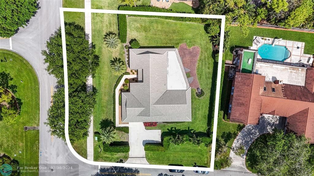 Recently Sold: $859,000 (4 beds, 2 baths, 2229 Square Feet)
