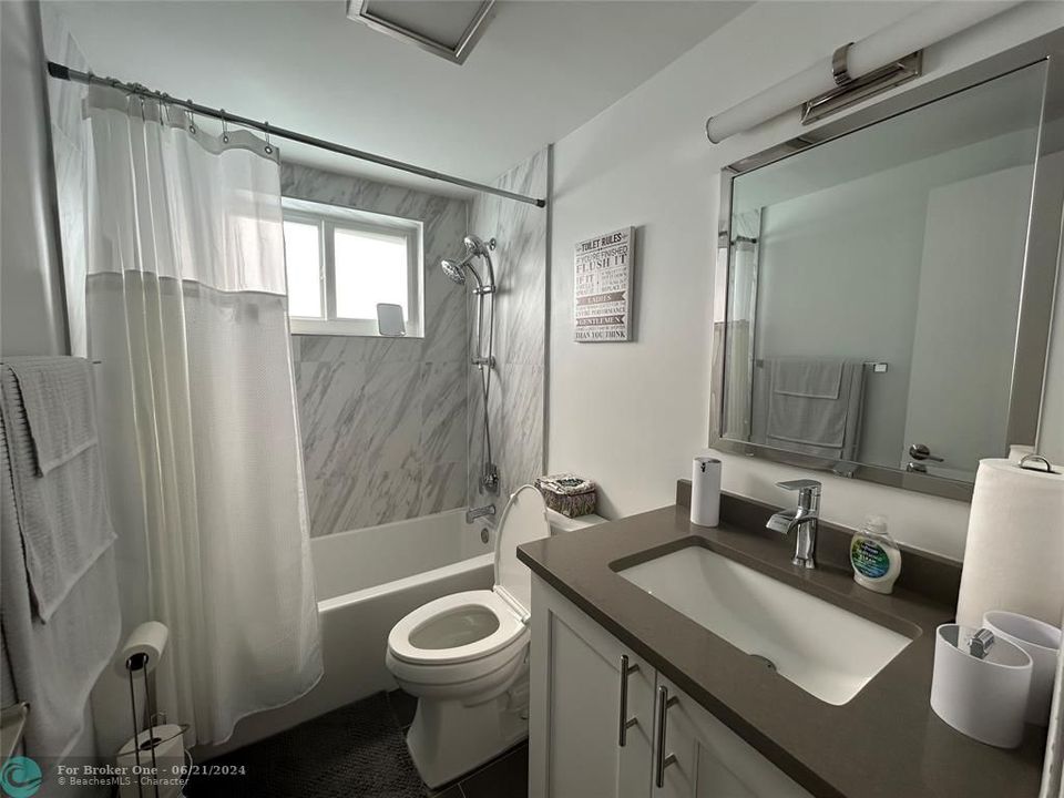 最近租的: $2,200 (2 贝兹, 2 浴室, 732 平方英尺)