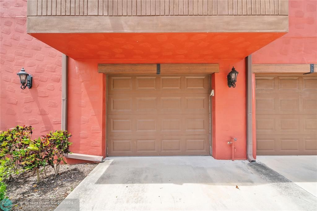 For Sale: $337,000 (2 beds, 2 baths, 1509 Square Feet)