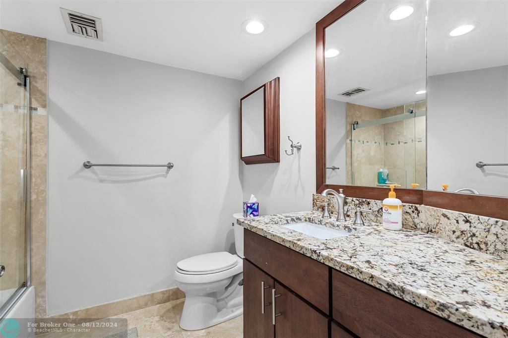 Active With Contract: $3,500 (2 beds, 2 baths, 1219 Square Feet)