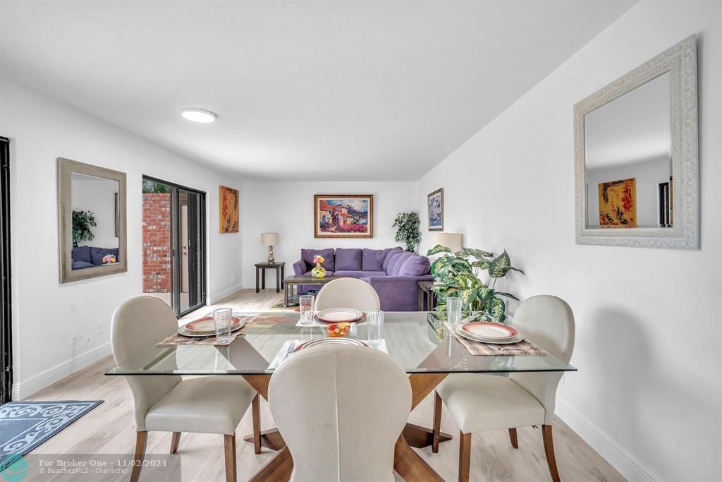 For Sale: $669,950 (2 beds, 2 baths, 1708 Square Feet)