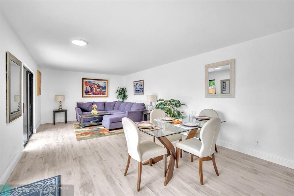 For Sale: $669,950 (2 beds, 2 baths, 1708 Square Feet)