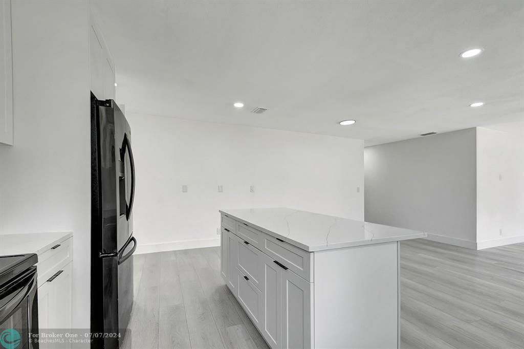 Active With Contract: $450,000 (4 beds, 2 baths, 1708 Square Feet)