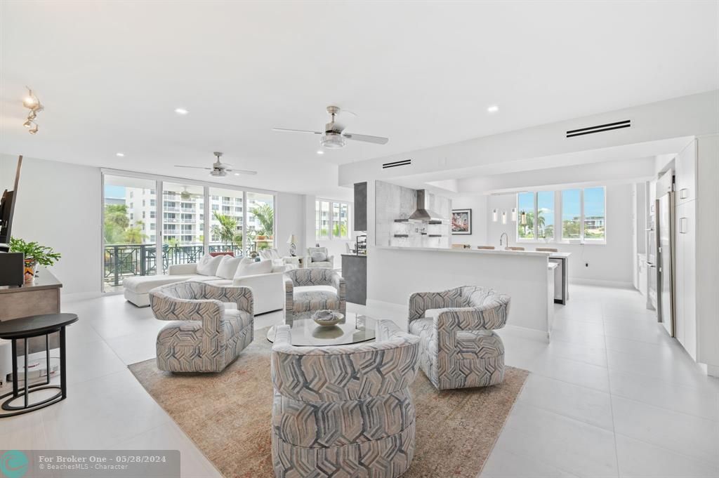 For Sale: $2,499,000 (4 beds, 3 baths, 2687 Square Feet)
