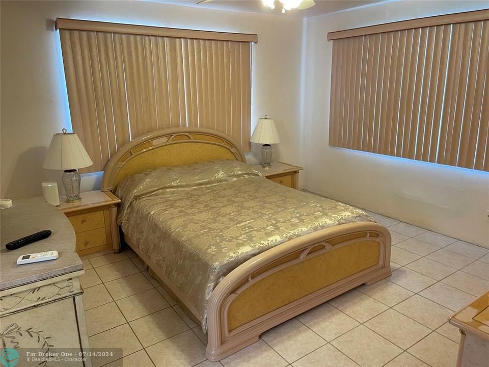 En Venta: $2,100 (1 camas, 1 baños, 1728 Pies cuadrados)
