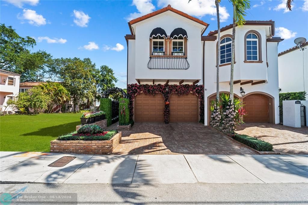 For Sale: $1,245,000 (3 beds, 2 baths, 2144 Square Feet)