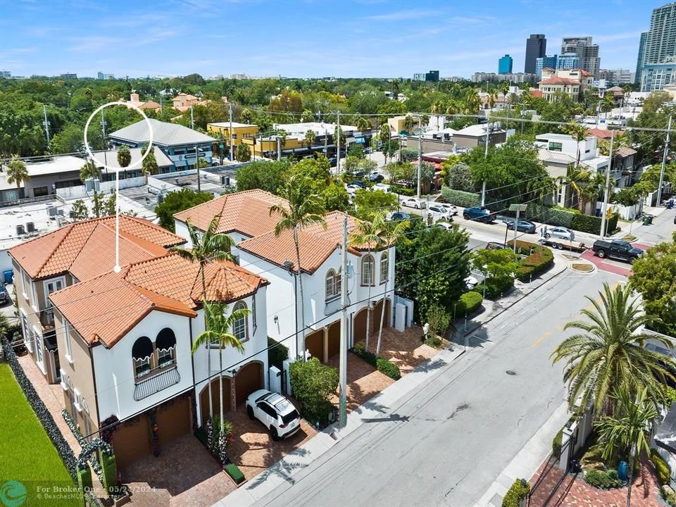 Active With Contract: $1,050,000 (3 beds, 2 baths, 2144 Square Feet)