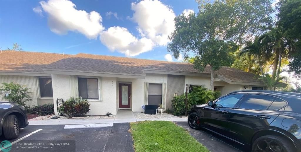 For Rent: $2,645 (3 beds, 2 baths, 1150 Square Feet)