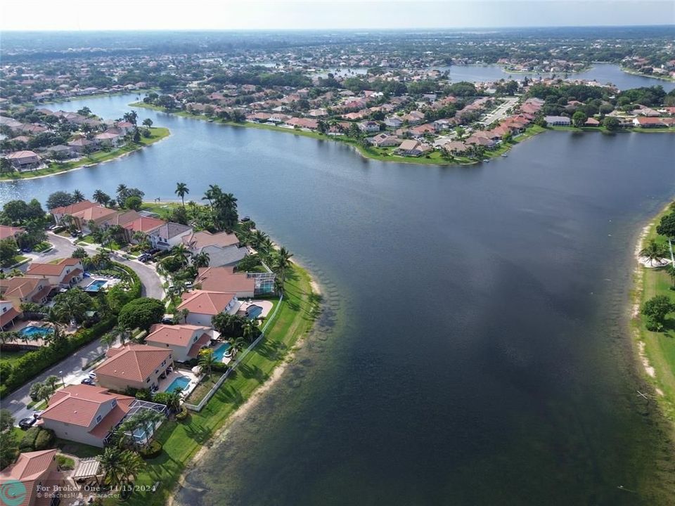 Active With Contract: $769,000 (5 beds, 3 baths, 3155 Square Feet)