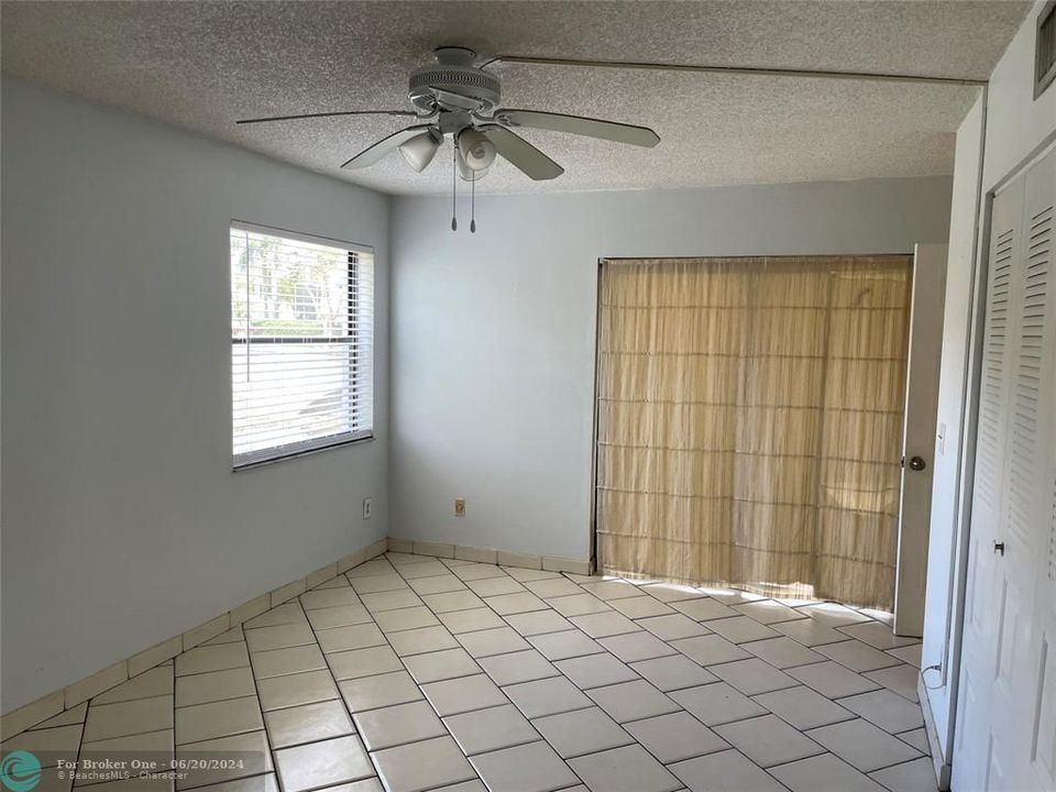 Active With Contract: $2,300 (3 beds, 2 baths, 1200 Square Feet)
