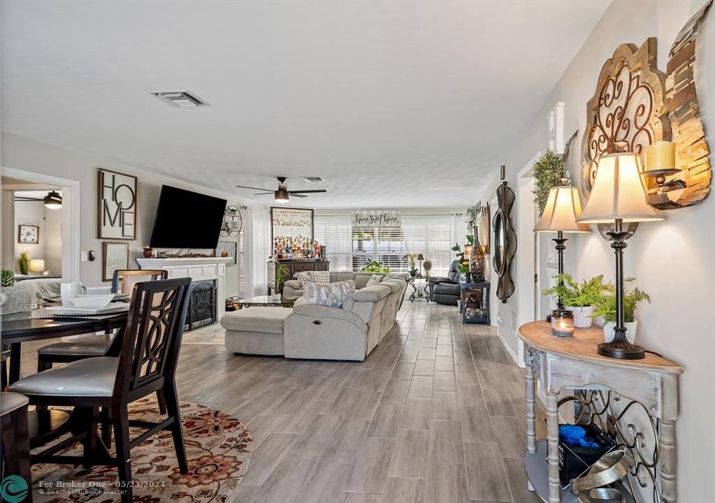 Active With Contract: $625,000 (4 beds, 2 baths, 2175 Square Feet)