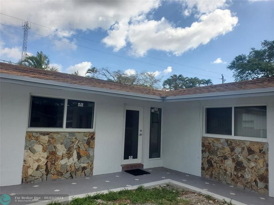 Recently Sold: $2,800 (3 beds, 2 baths, 1200 Square Feet)