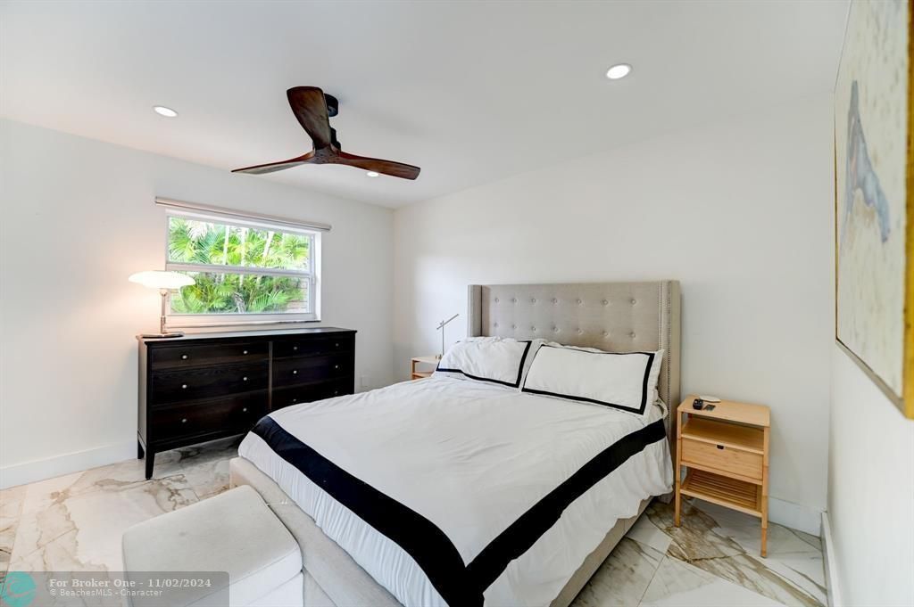 Active With Contract: $8,500 (3 beds, 2 baths, 1728 Square Feet)