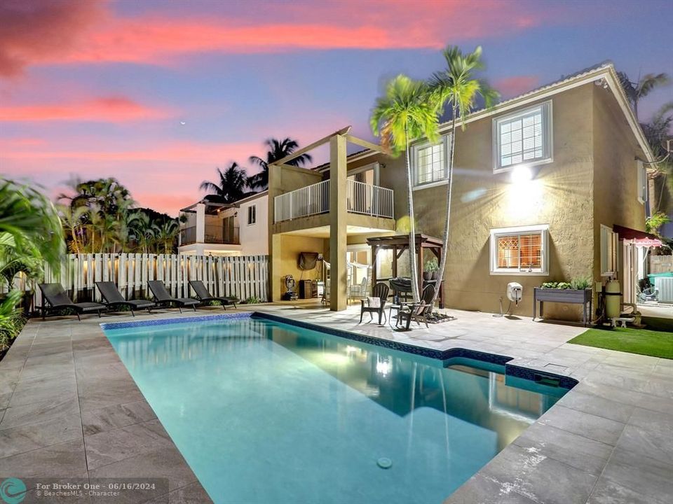 Active With Contract: $729,900 (4 beds, 2 baths, 2658 Square Feet)