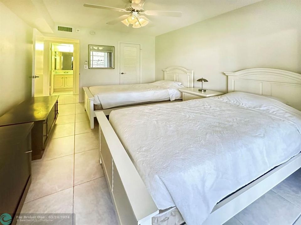 En Venta: $194,900 (2 camas, 1 baños, 828 Pies cuadrados)