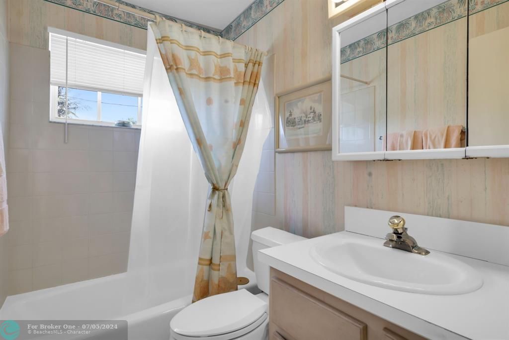 待售: $698,000 (3 贝兹, 3 浴室, 1610 平方英尺)