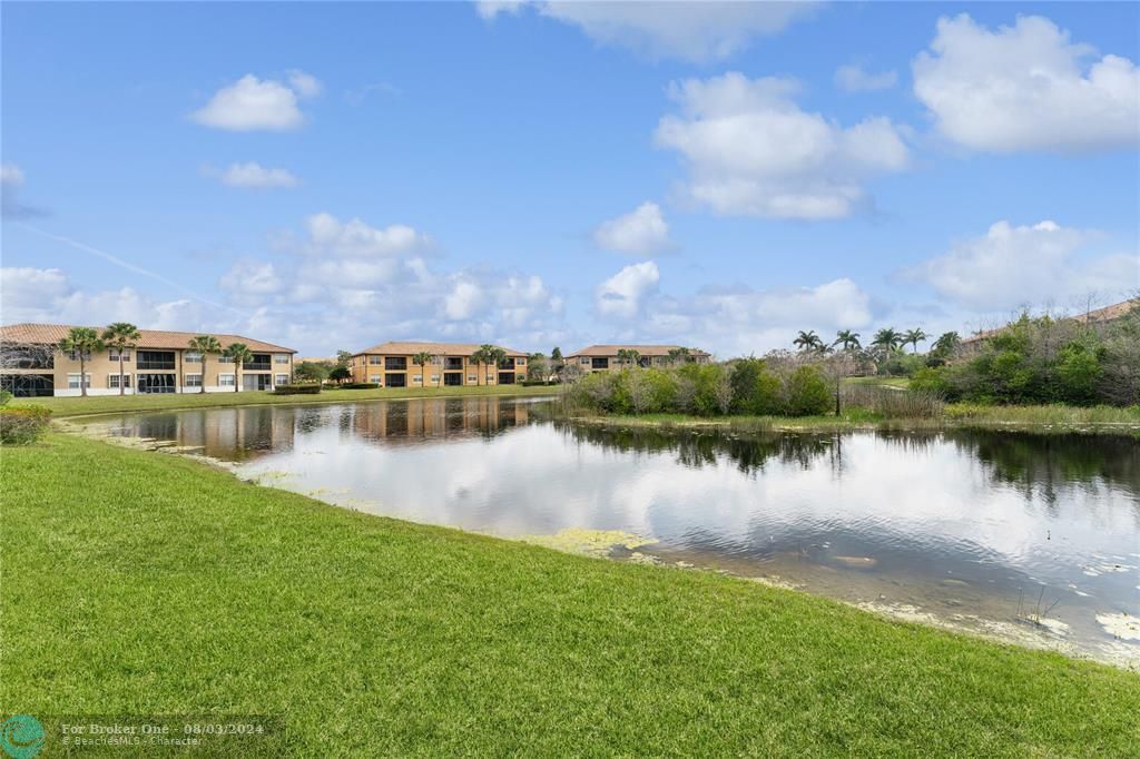 Active With Contract: $4,700 (3 beds, 2 baths, 0 Square Feet)