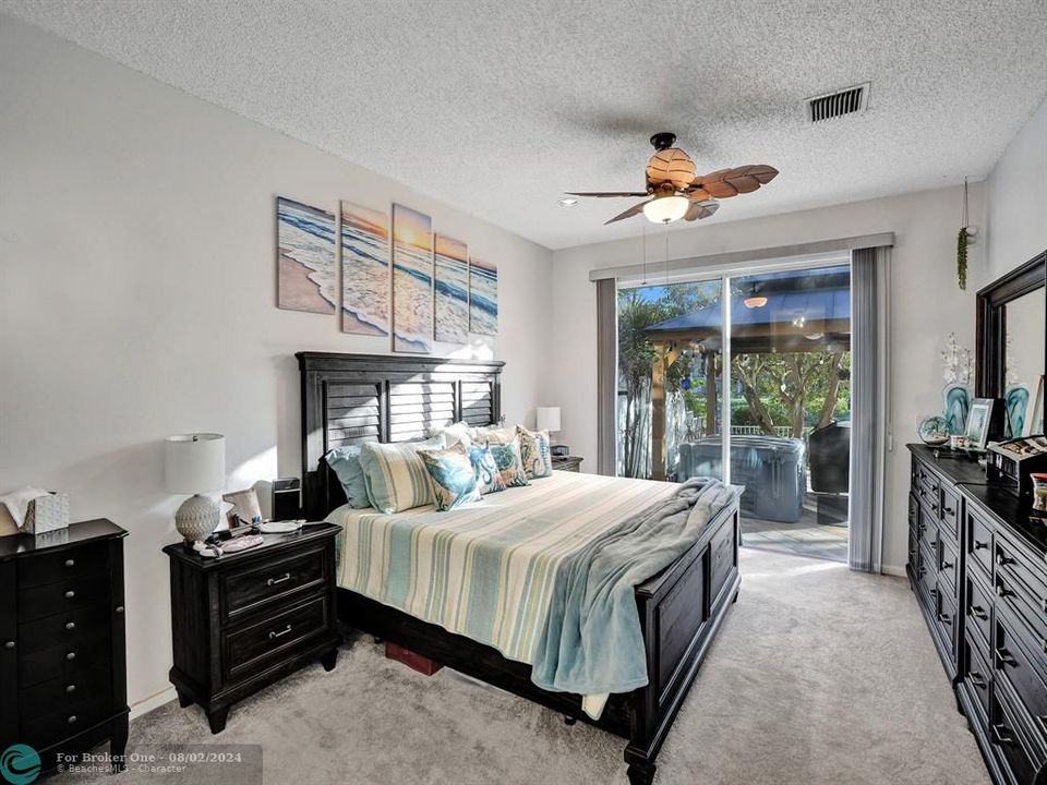 Active With Contract: $679,000 (4 beds, 2 baths, 2303 Square Feet)