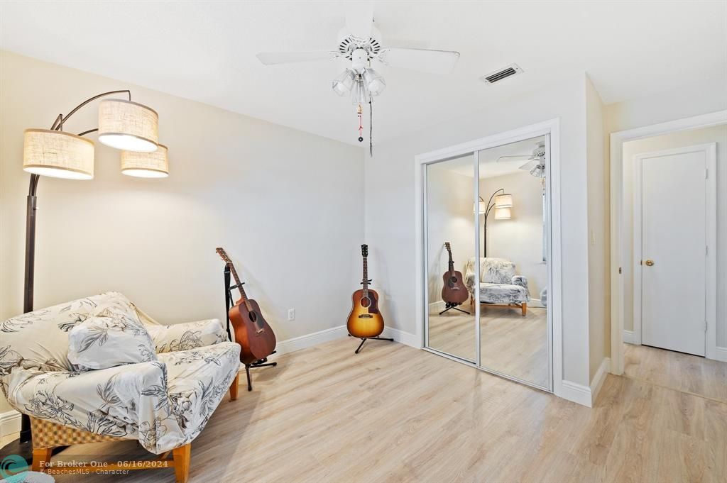 Active With Contract: $690,000 (4 beds, 2 baths, 2270 Square Feet)