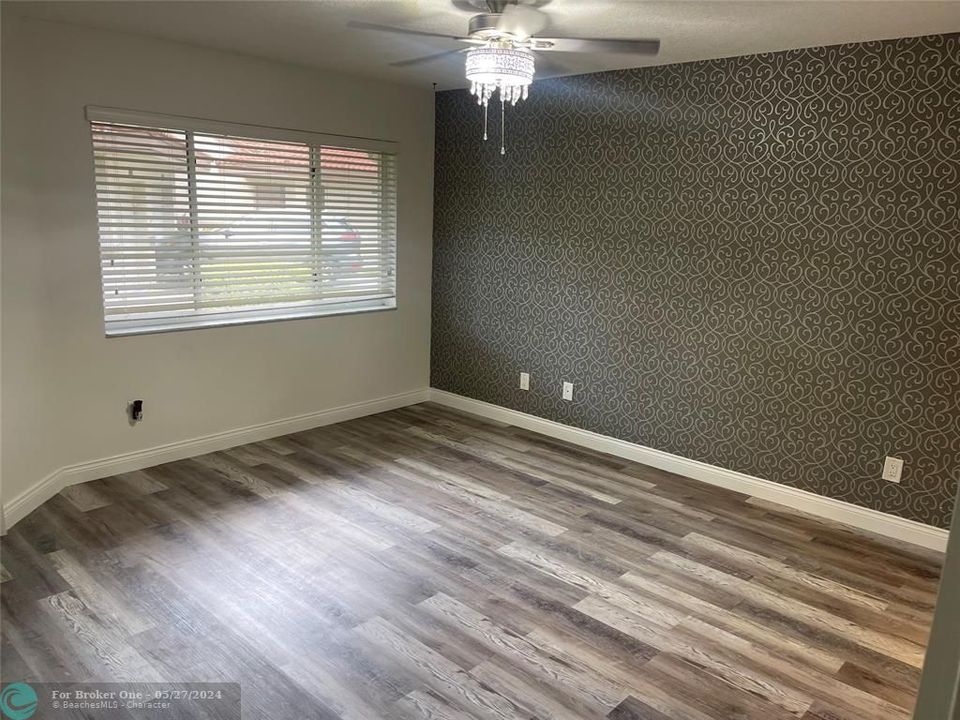 For Rent: $3,400 (3 beds, 2 baths, 1504 Square Feet)