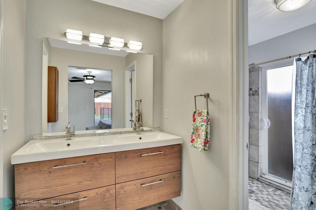 Active With Contract: $595,000 (3 beds, 2 baths, 1790 Square Feet)