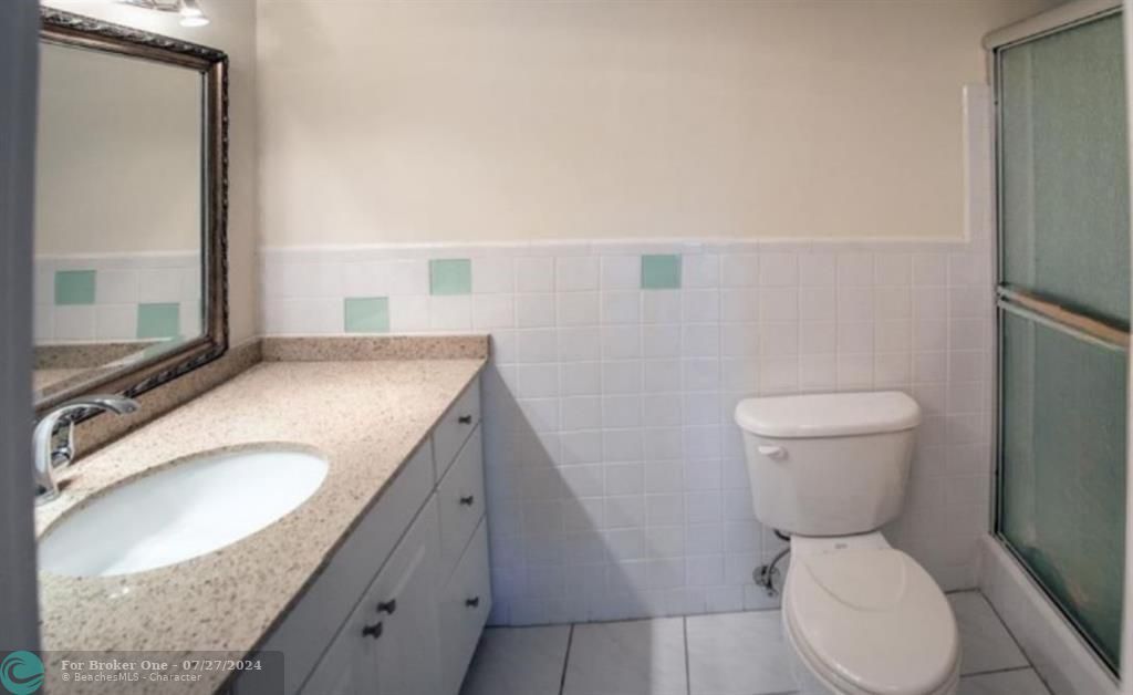 For Sale: $649,000 (2 beds, 2 baths, 1700 Square Feet)