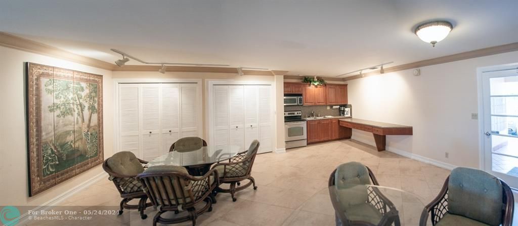 For Sale: $649,000 (2 beds, 2 baths, 1700 Square Feet)