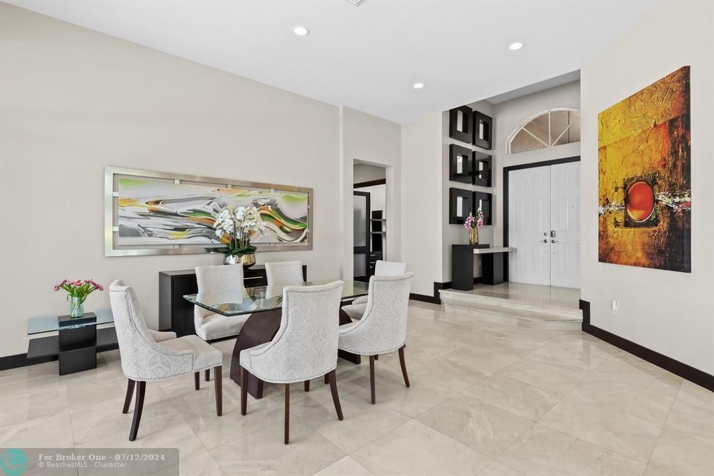 Active With Contract: $1,750,000 (5 beds, 4 baths, 3502 Square Feet)