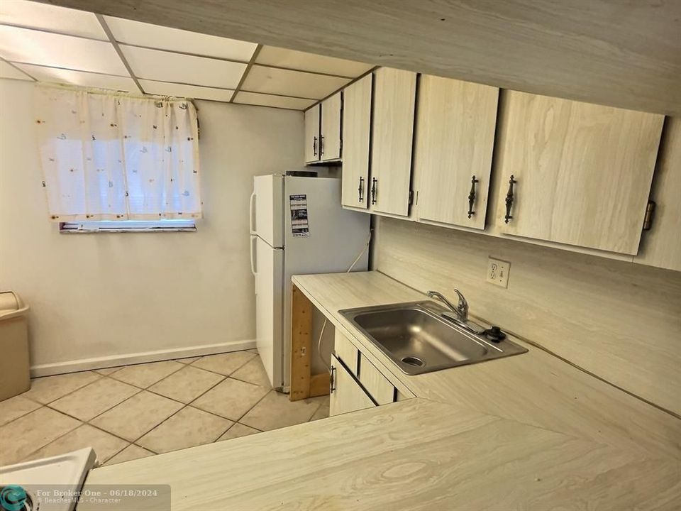 For Sale: $112,000 (2 beds, 2 baths, 958 Square Feet)