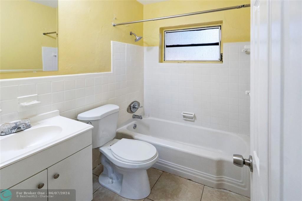 待售: $459,900 (3 贝兹, 2 浴室, 1036 平方英尺)