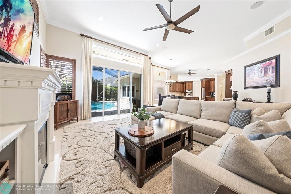 Active With Contract: $1,250,000 (5 beds, 3 baths, 3306 Square Feet)