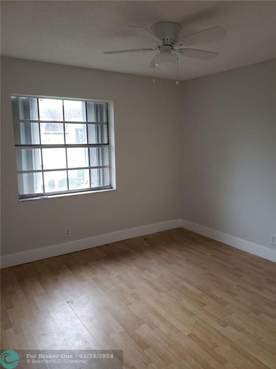 Recently Rented: $2,000 (2 beds, 2 baths, 912 Square Feet)