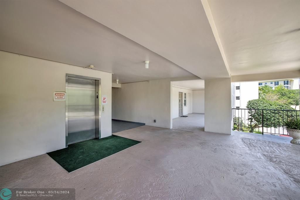 For Sale: $315,000 (3 beds, 2 baths, 1500 Square Feet)